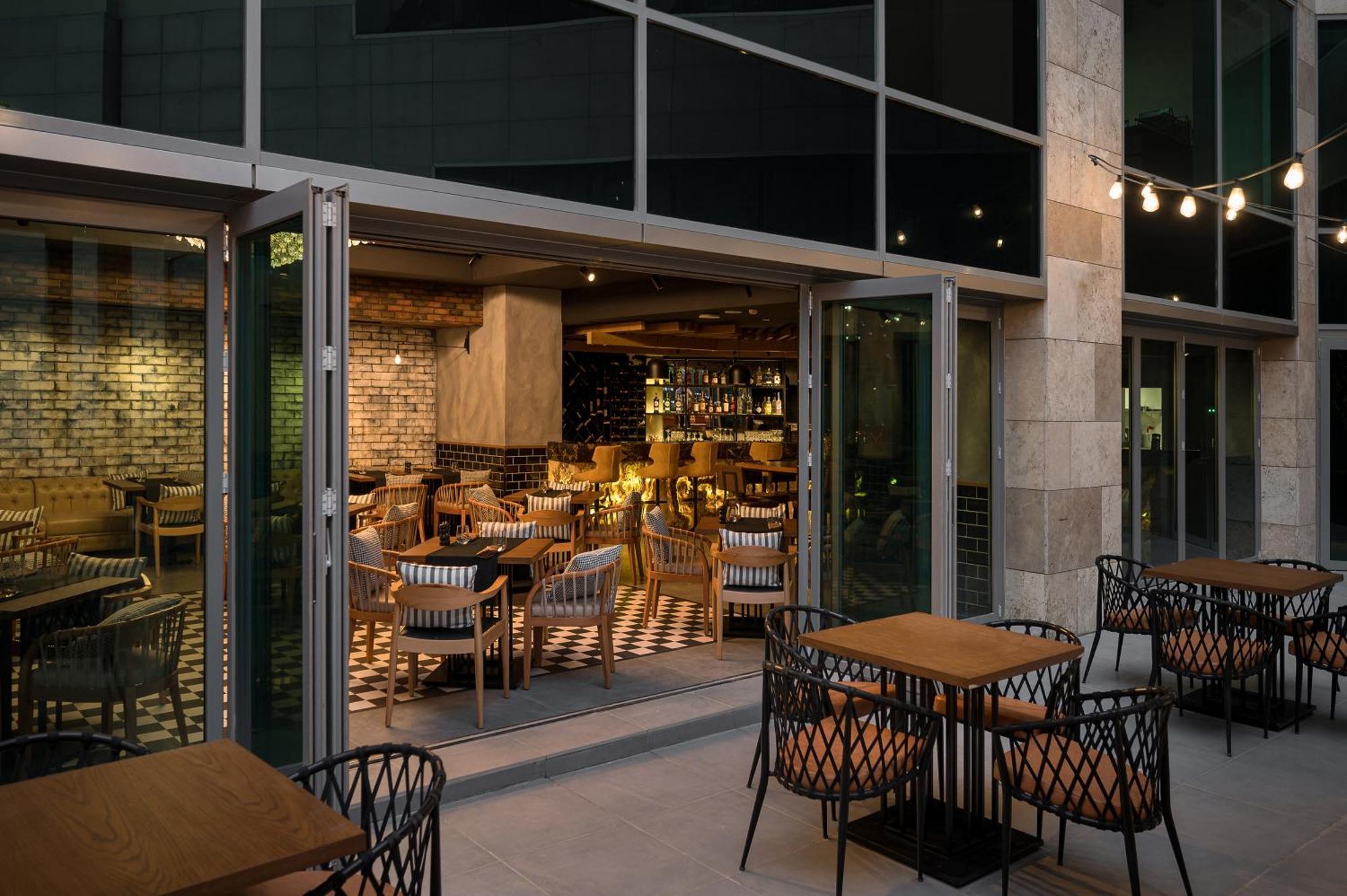 Radisson Hotel & Residences Ερμπίλ Εξωτερικό φωτογραφία